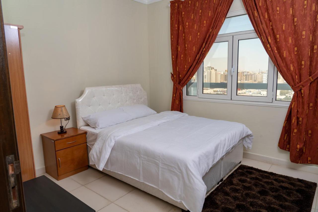 Zodiac Hotel Apartments Fahaheel Koweït Extérieur photo