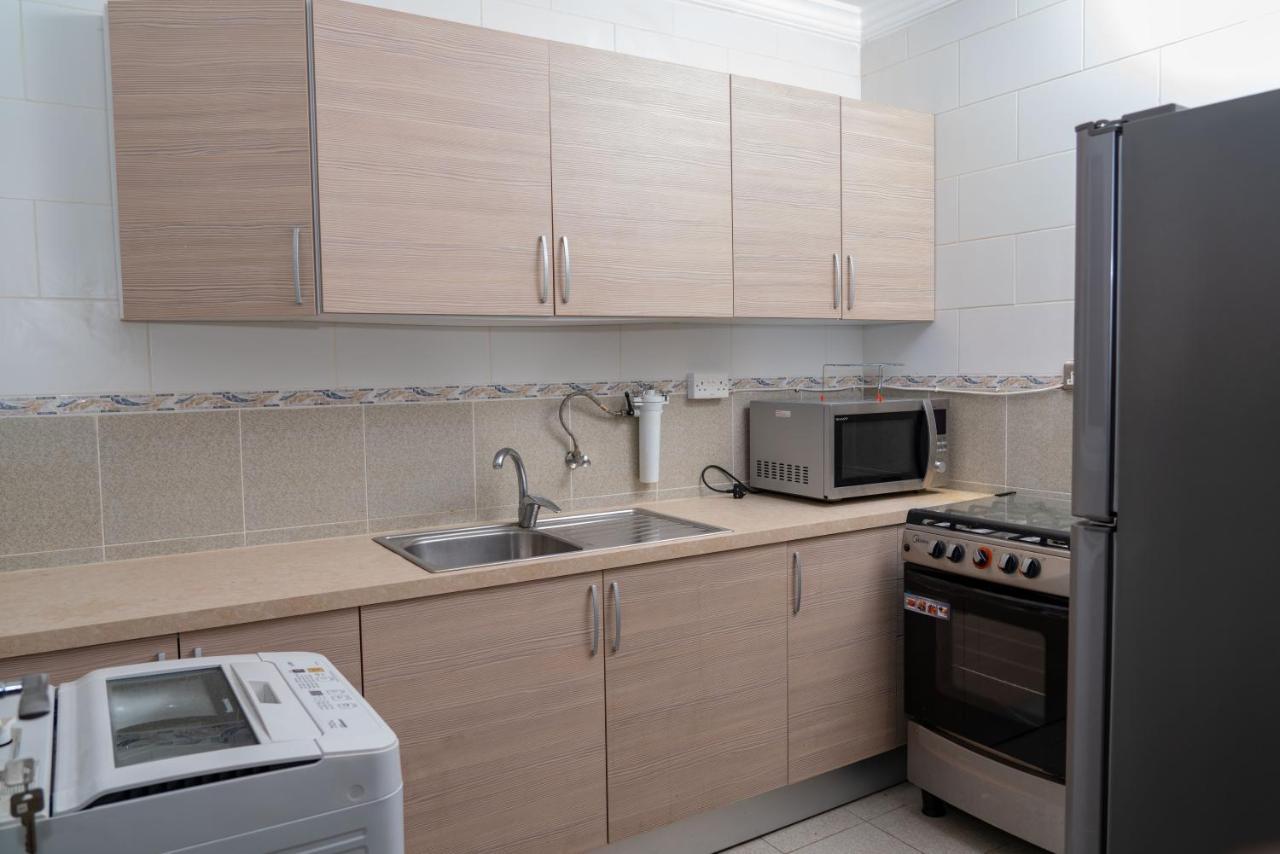 Zodiac Hotel Apartments Fahaheel Koweït Extérieur photo