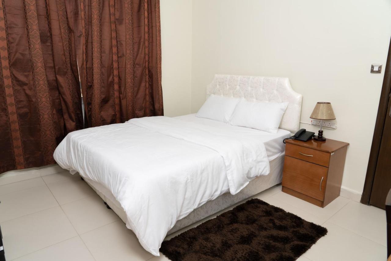 Zodiac Hotel Apartments Fahaheel Koweït Extérieur photo