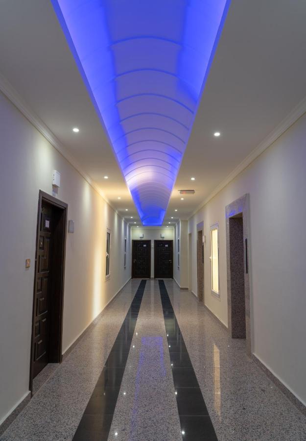 Zodiac Hotel Apartments Fahaheel Koweït Extérieur photo
